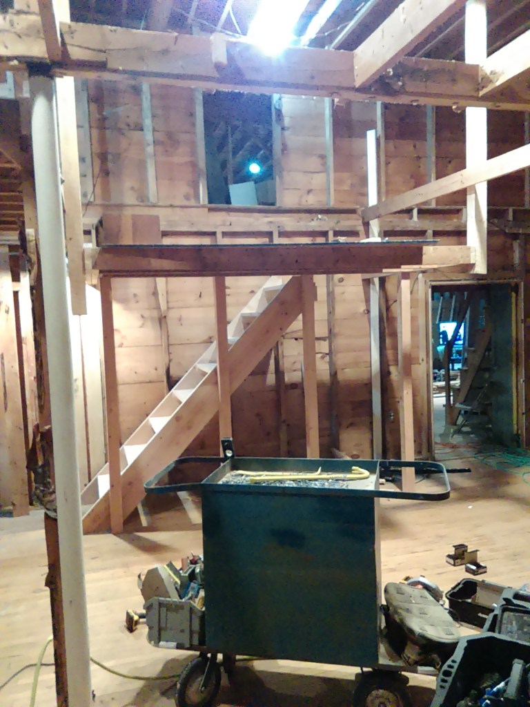 Added stairs and a platform in the house